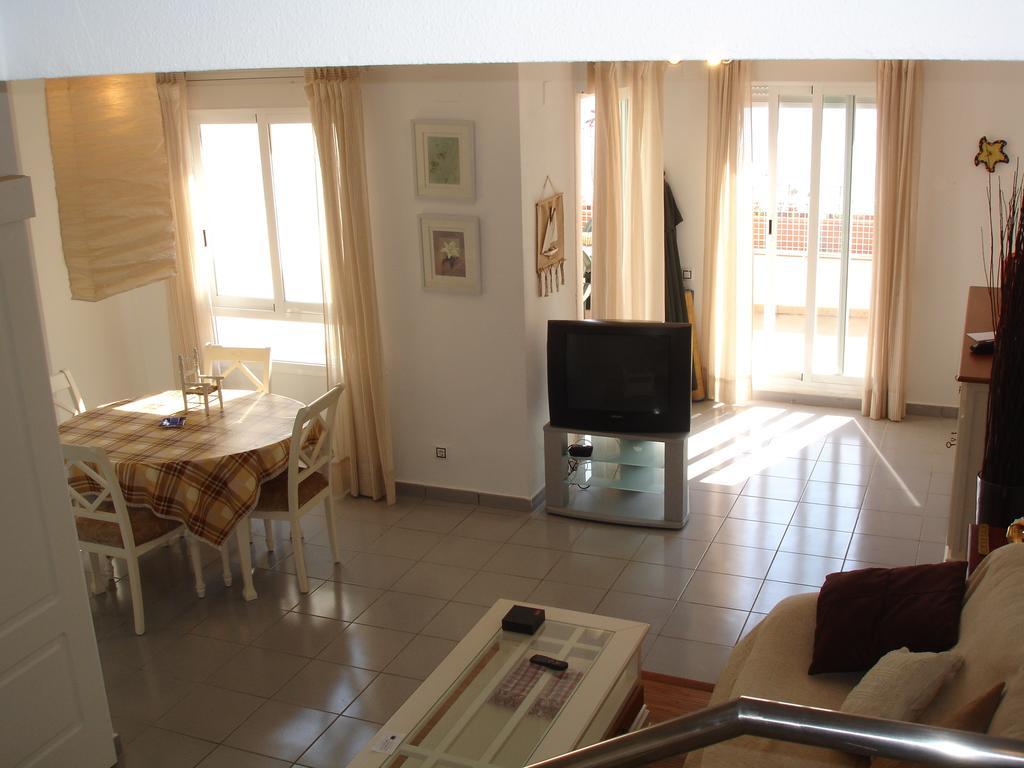 Villamarina Apartments - Zand Properties Benidorm Rom bilde
